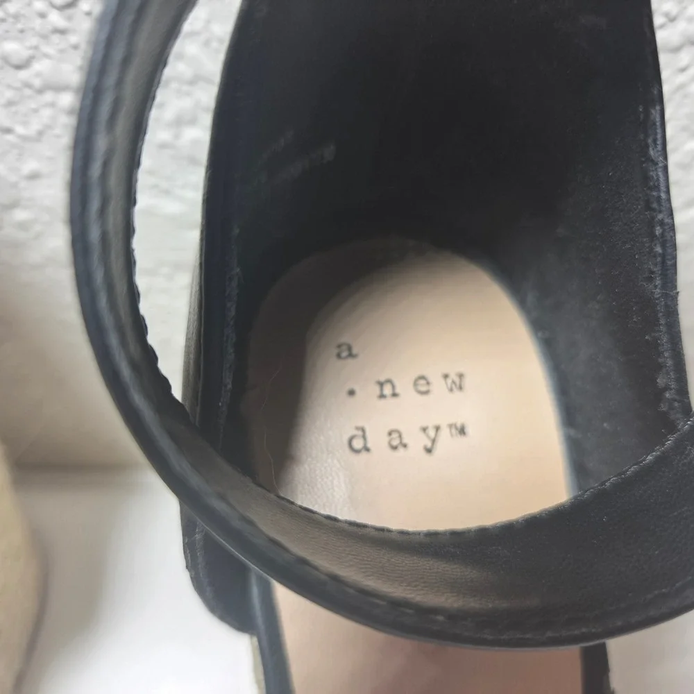 A New Day Black Espadrille Wedge Sandals Ankle Strap Jute Heel Women 8.5